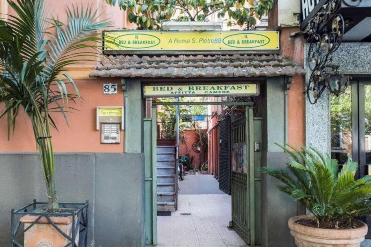 Alessandro A San Pietro Best Bed Rome Exterior photo