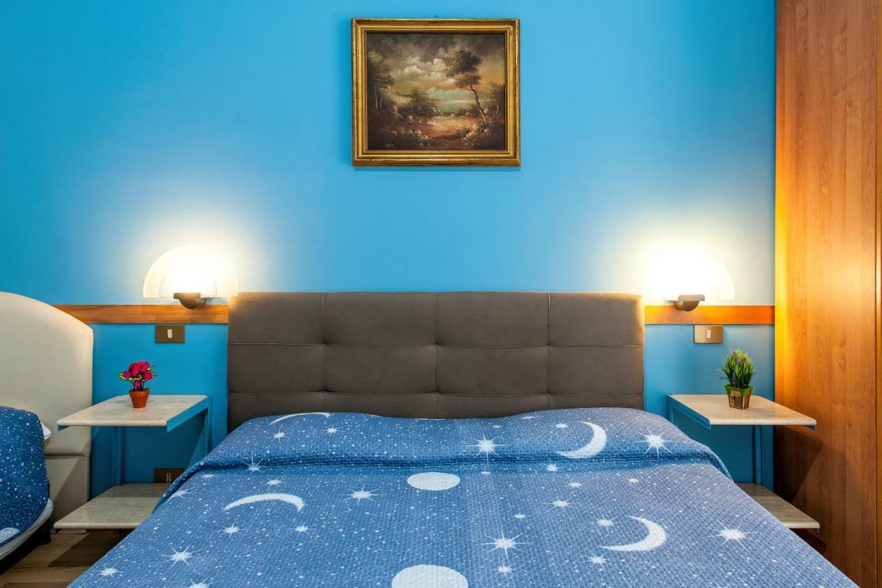Alessandro A San Pietro Best Bed Rome Exterior photo